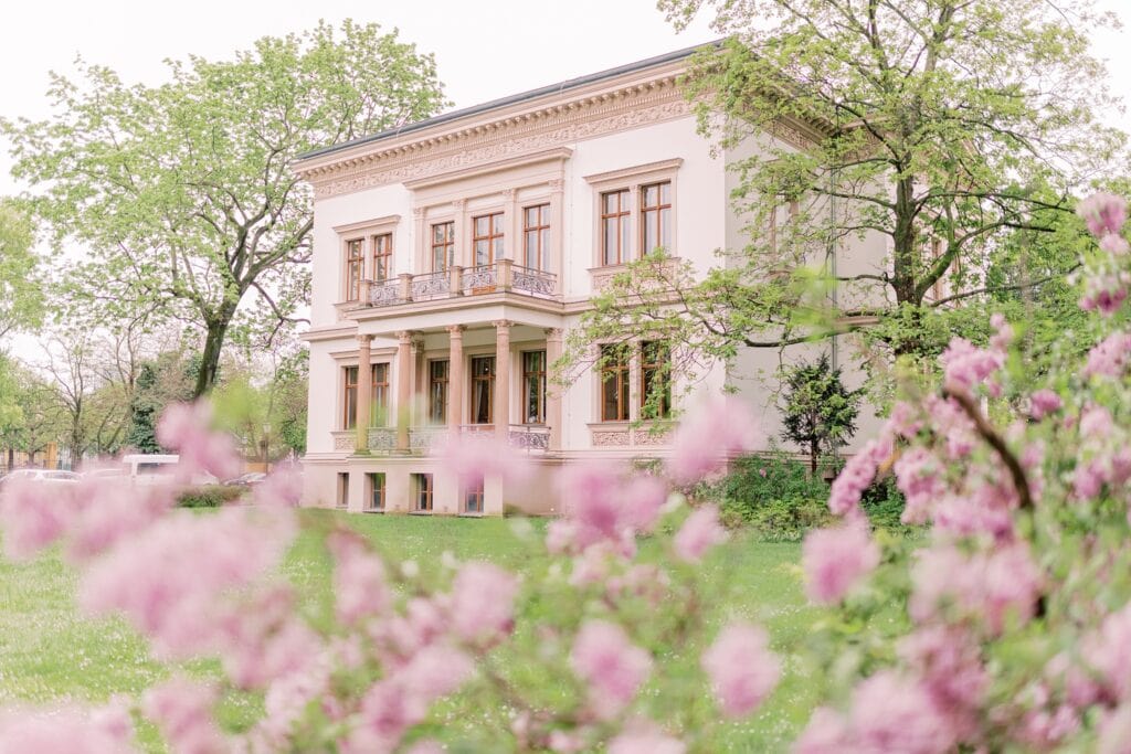 Außenfassade vom Standesamt Charlottenburg Berlin