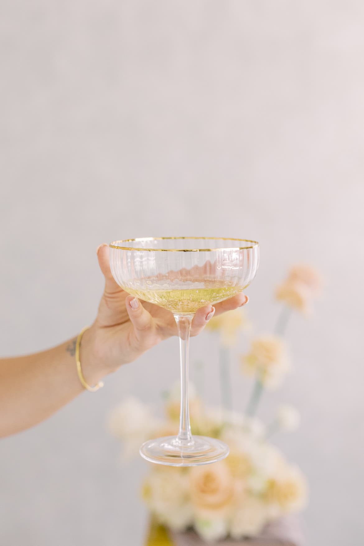 Editorial - Peach Bride (Morning Dew Studio Berlin)