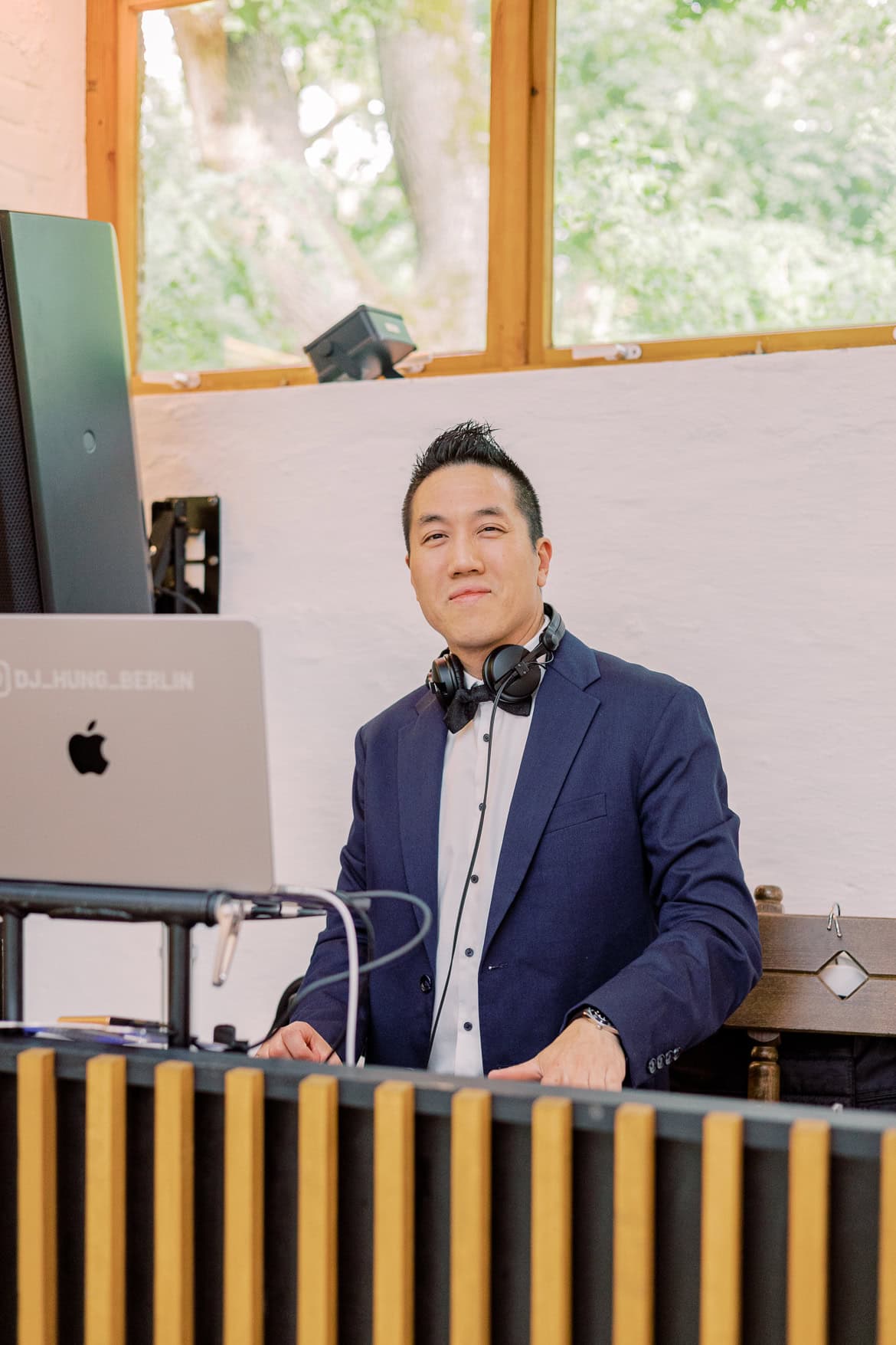 Kirchliche Trauung beim Schloss Köpenick mit Feier im Strandbad Wendenschloss Berlin Köpenick