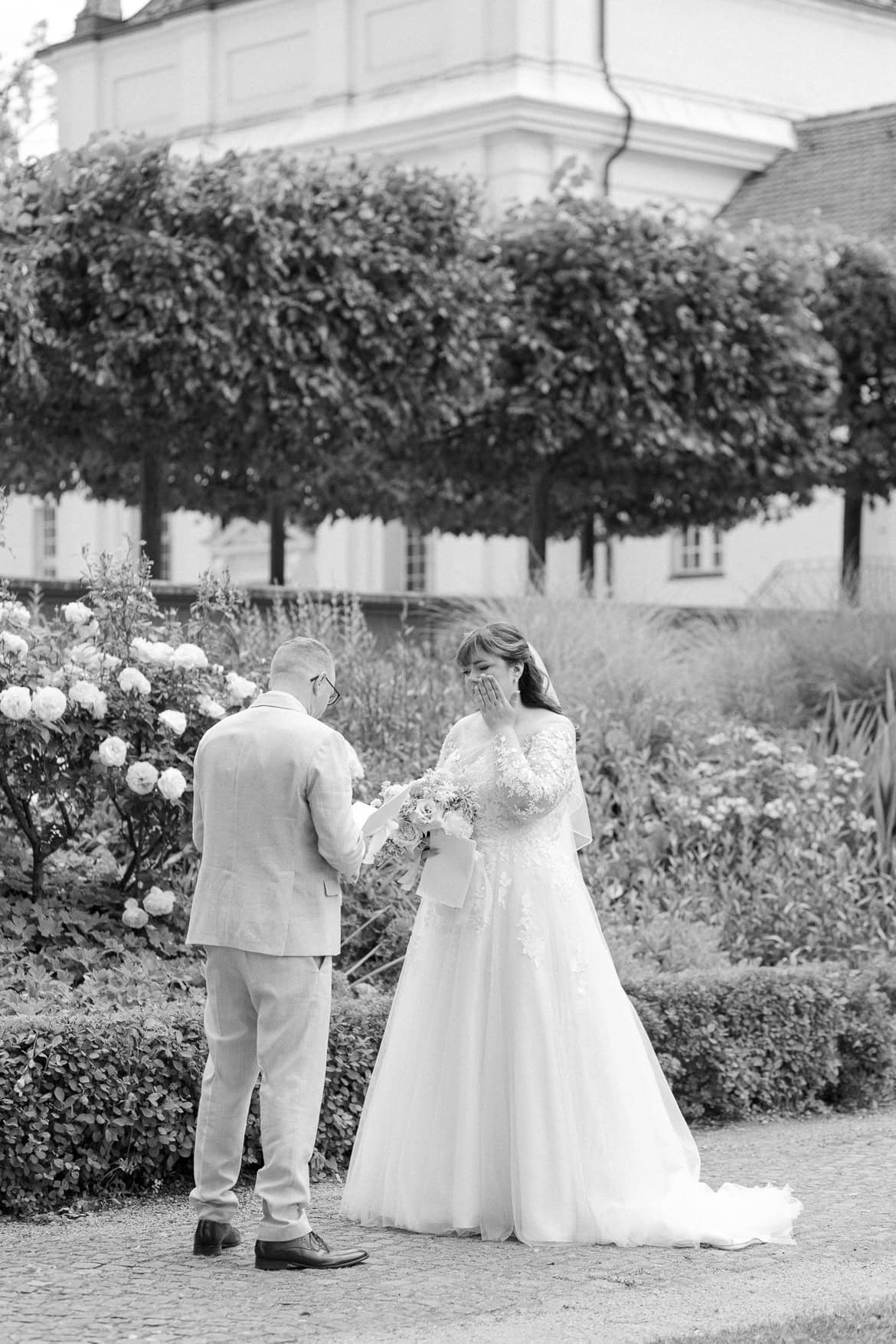 Kirchliche Trauung beim Schloss Köpenick mit Feier im Strandbad Wendenschloss Berlin Köpenick