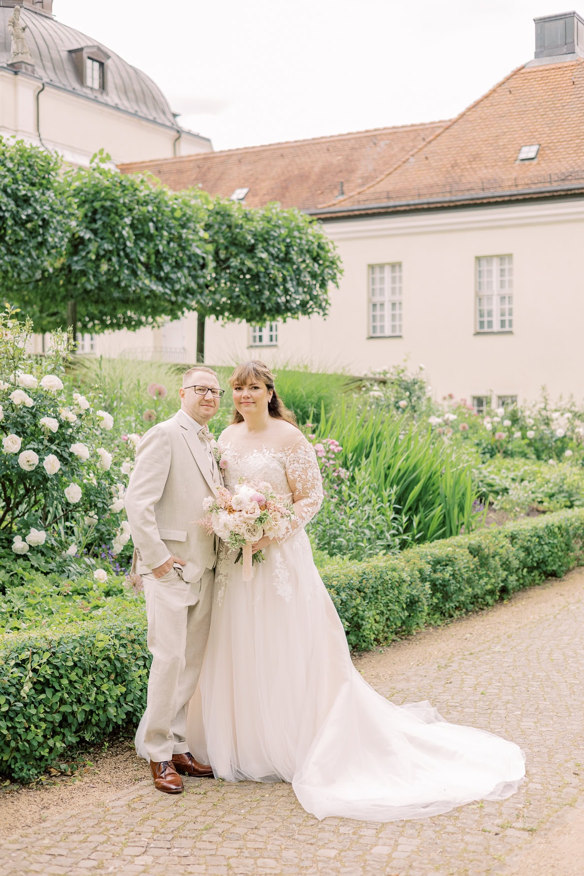 Kirchliche Trauung beim Schloss Köpenick mit Feier im Strandbad Wendenschloss Berlin Köpenick