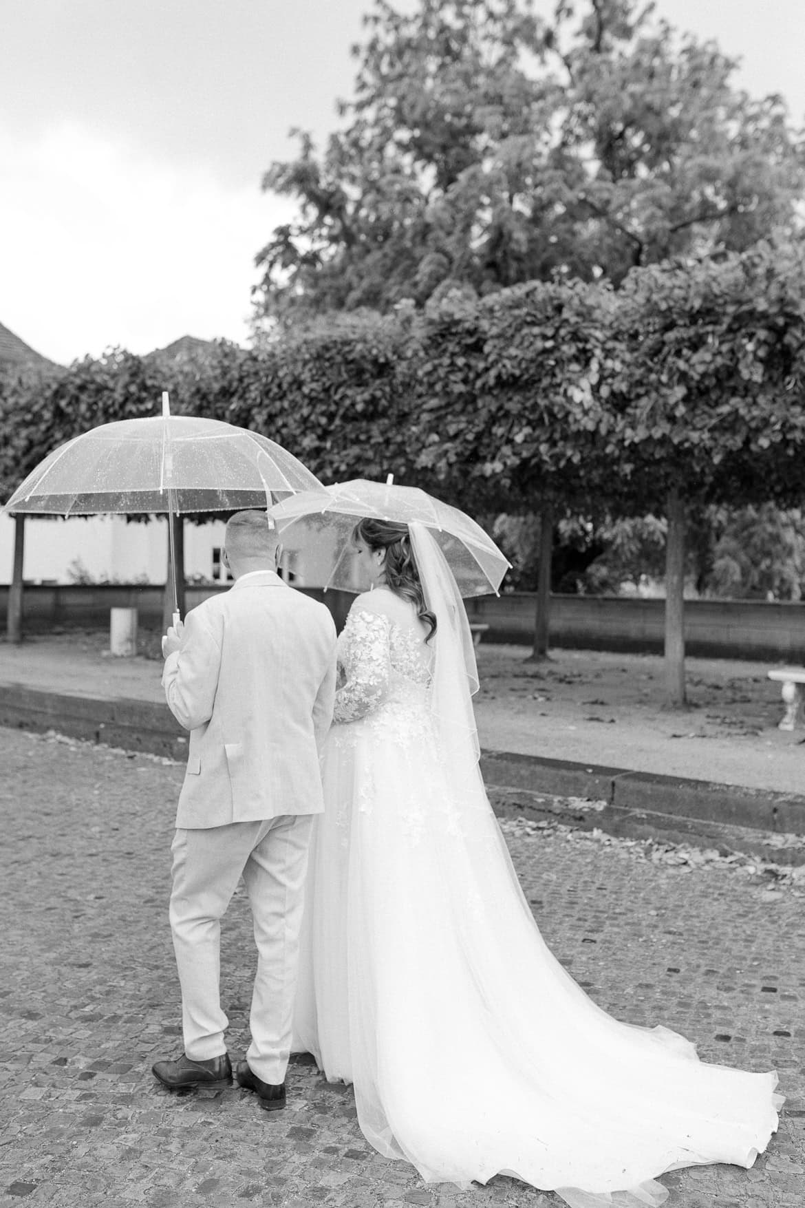 Kirchliche Trauung beim Schloss Köpenick mit Feier im Strandbad Wendenschloss Berlin Köpenick