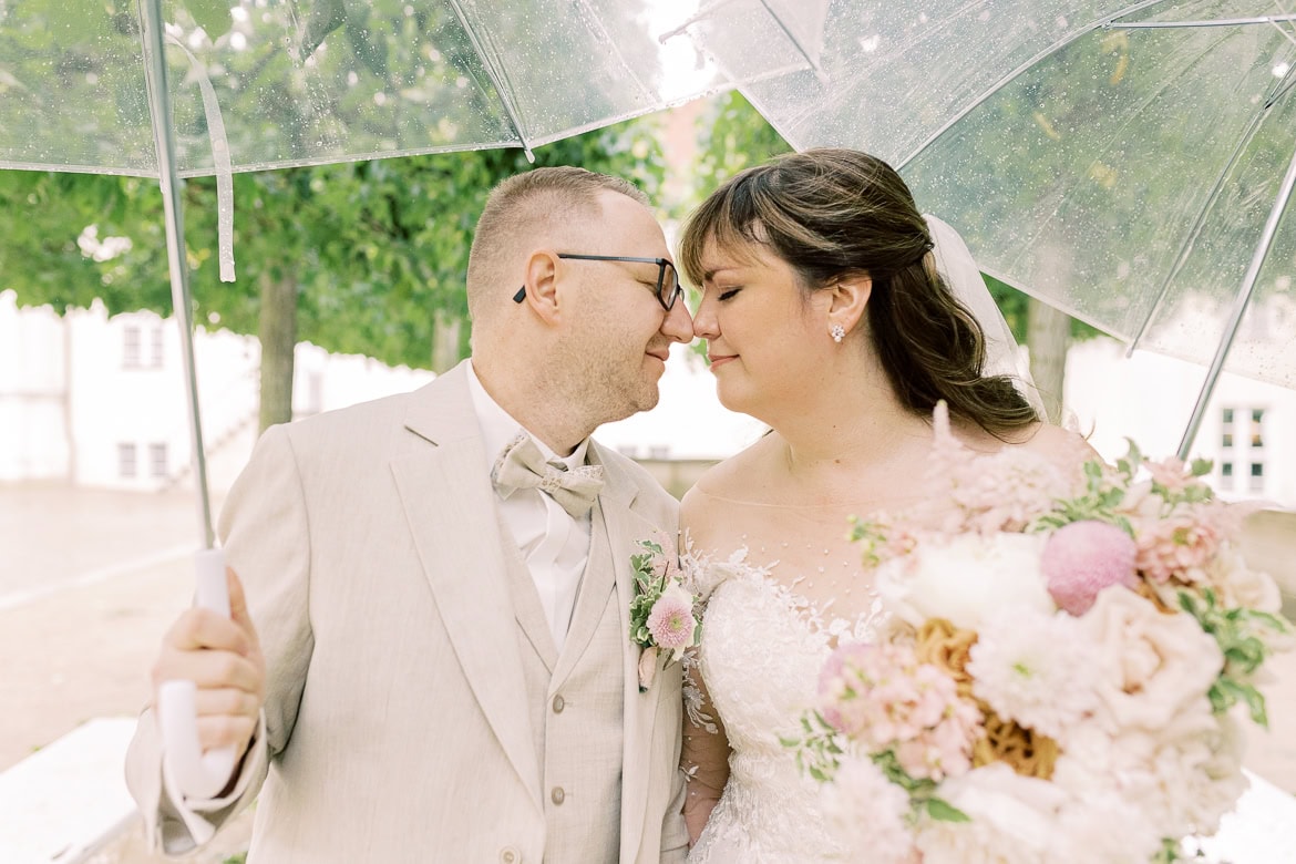Kirchliche Trauung beim Schloss Köpenick mit Feier im Strandbad Wendenschloss Berlin Köpenick