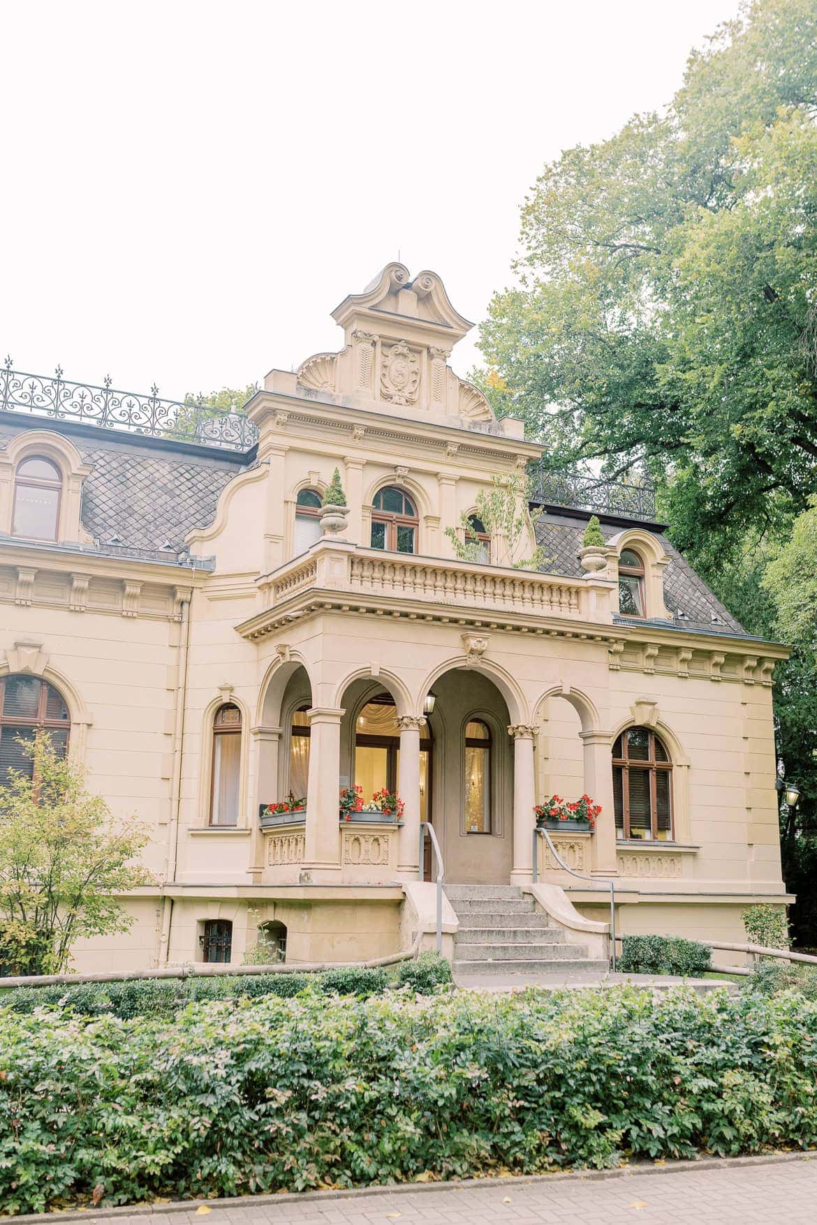 Standesamtliche Trauung in der Hochzeitsvilla Zehlendorf in Berlin