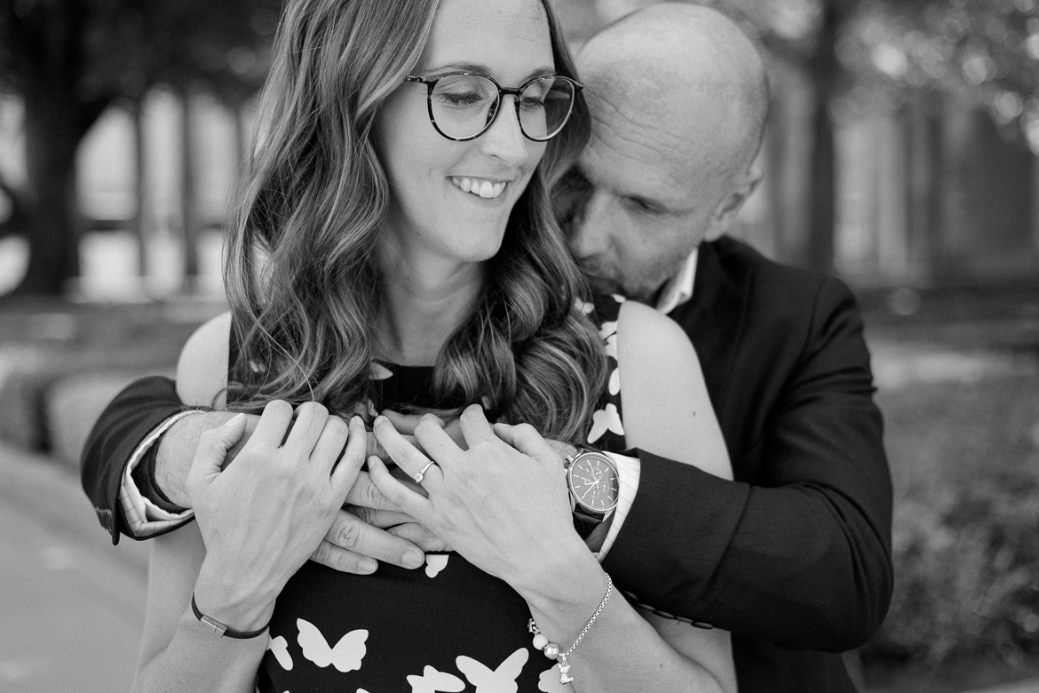 Romantische Verlobungssession in Berlin Mitte auf der Museumsinsel