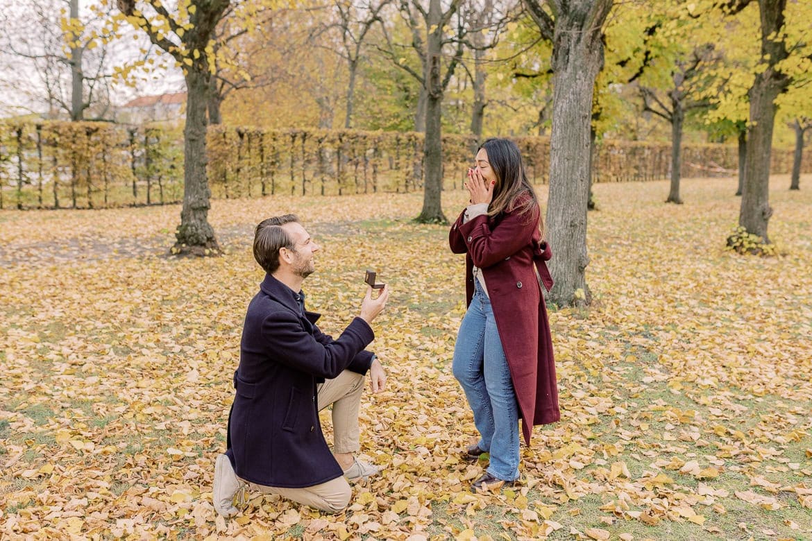 Herbstliche Verlobung in Berlin Charlottenburg