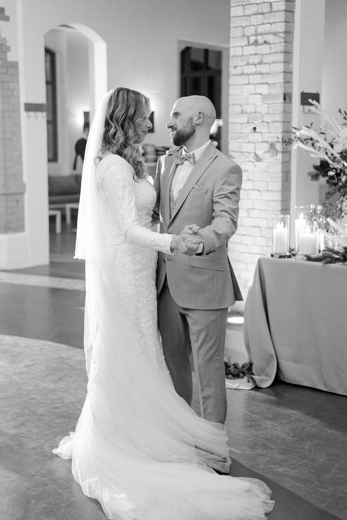 Winter Hochzeitsfeier in der Event Wartehalle Berlin Nordbahnhof