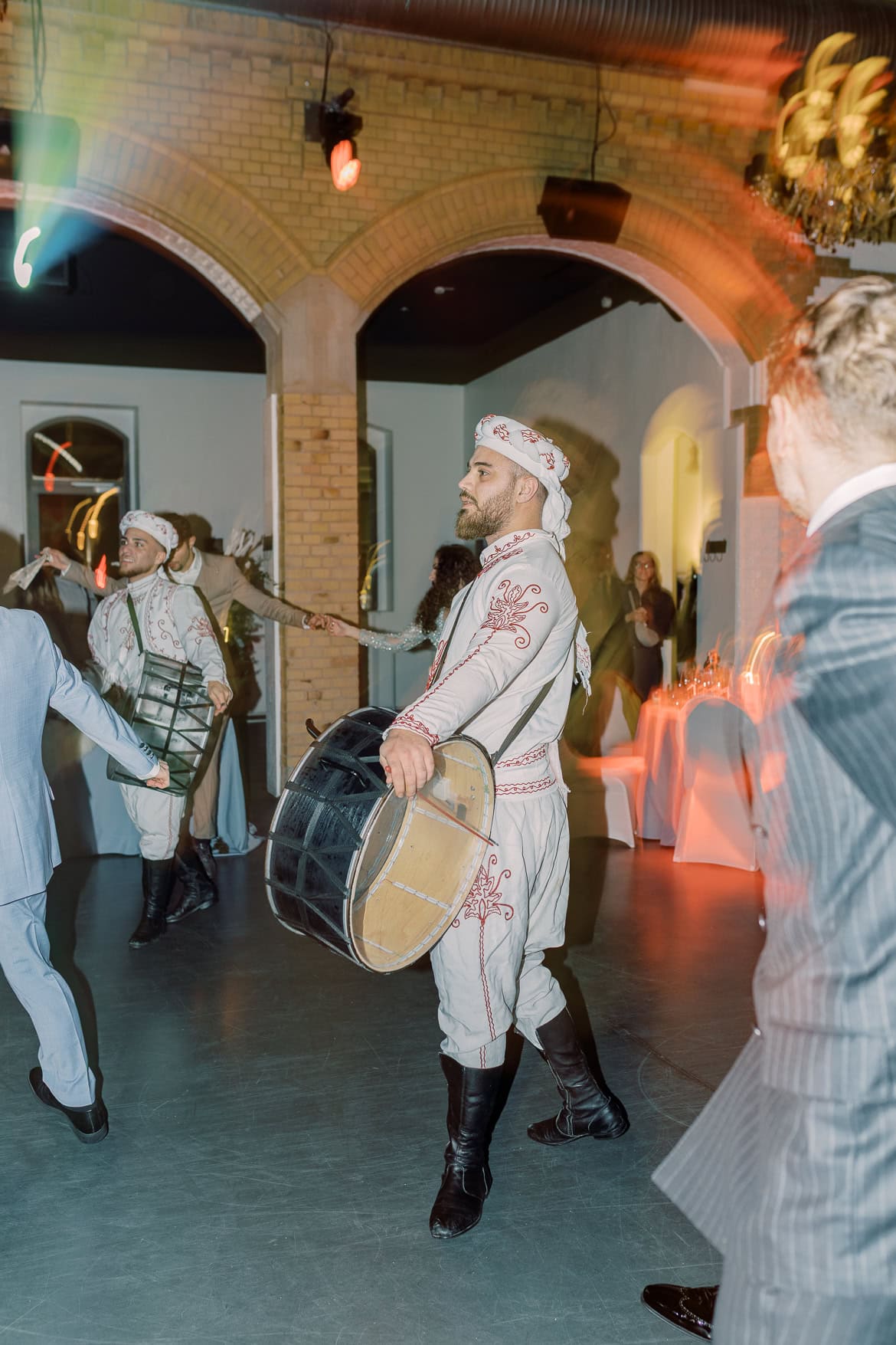 Winter Hochzeitsfeier in der Event Wartehalle Berlin Nordbahnhof