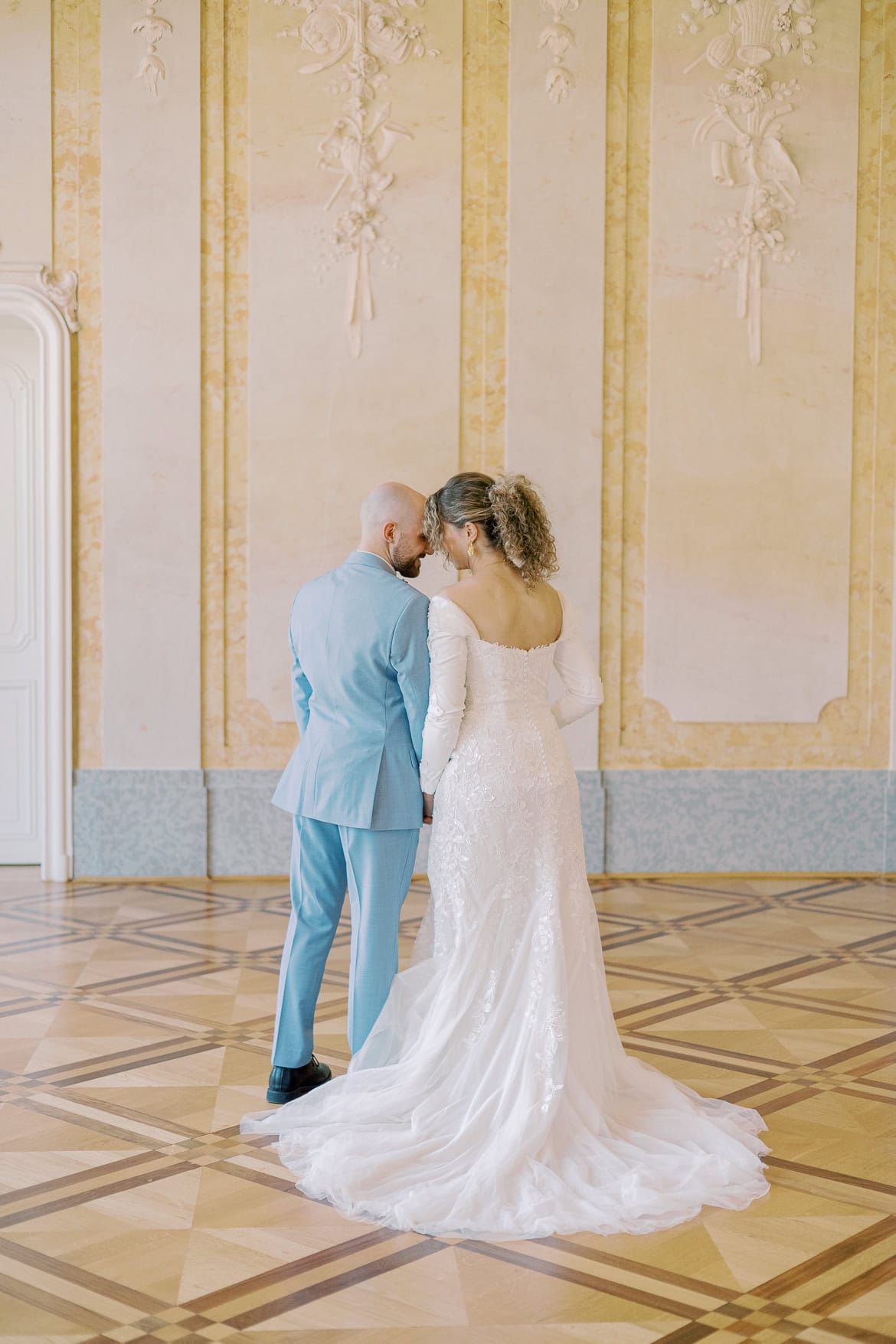 After Wedding Session im Schloss Schönhausen Berlin