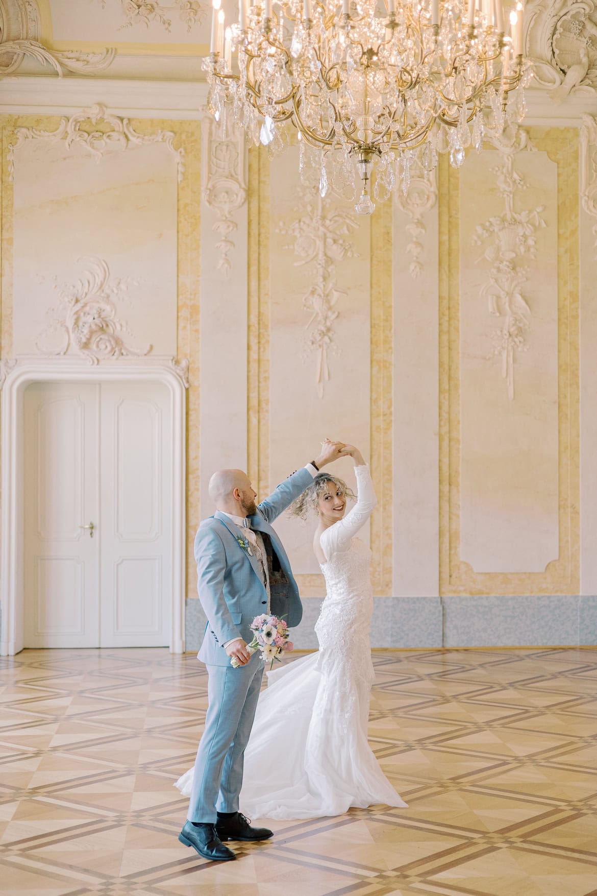 After Wedding Session im Schloss Schönhausen Berlin