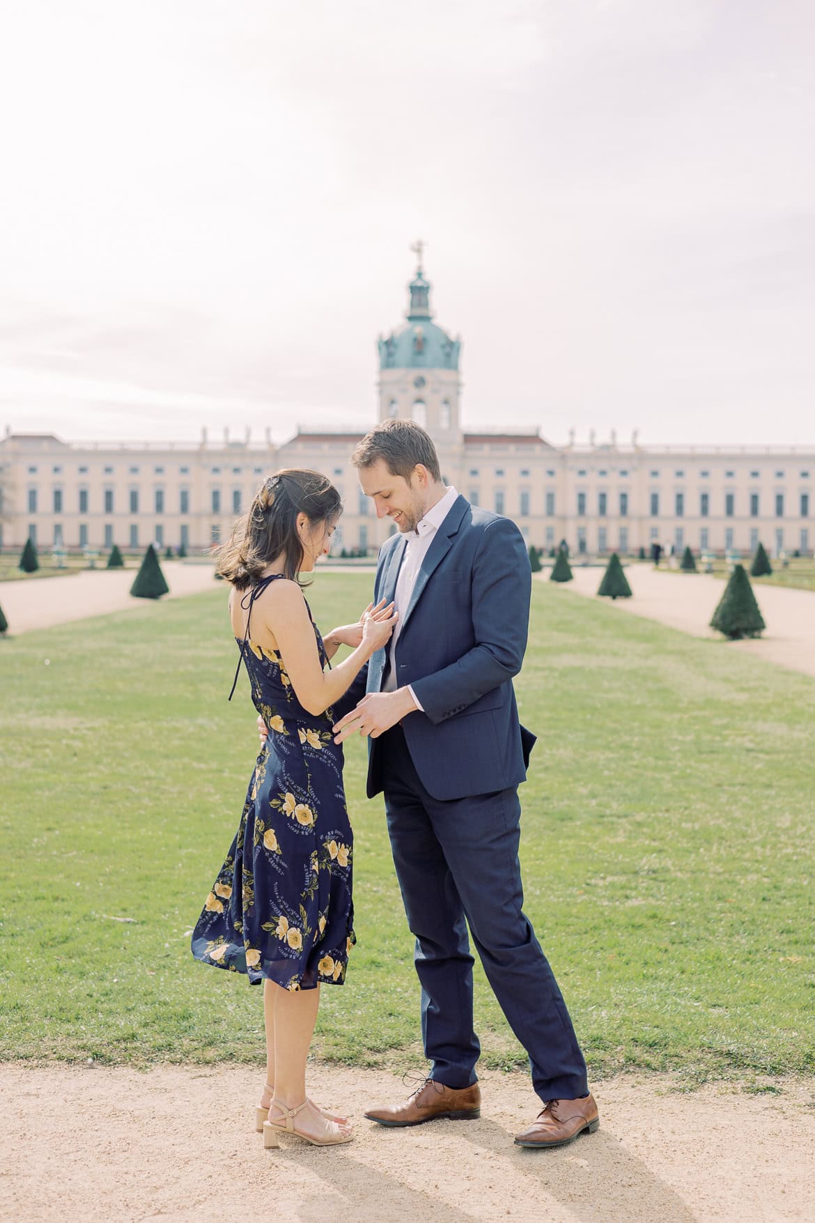 Überraschungs Heiratsantrag beim Schloss Charlottenburg Berlin