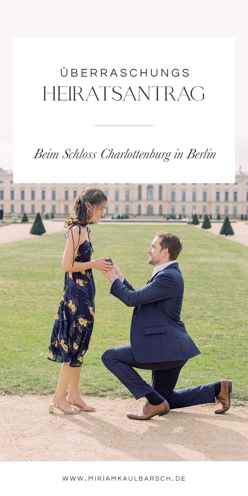 Überraschungs Heiratsantrag beim Schloss Charlottenburg Berlin