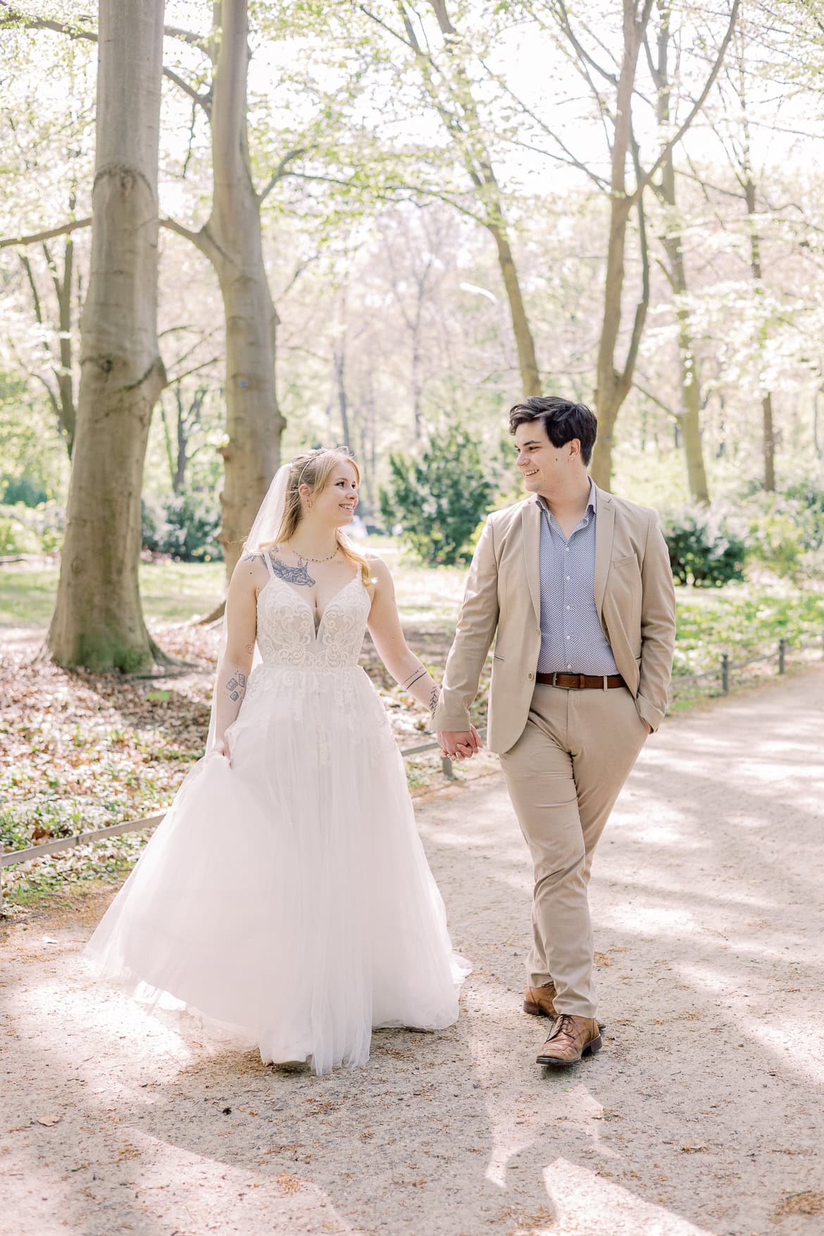 After Wedding Session zum Brautkleiderball im Tiergarten mit den Schwiegereltern aus den USA