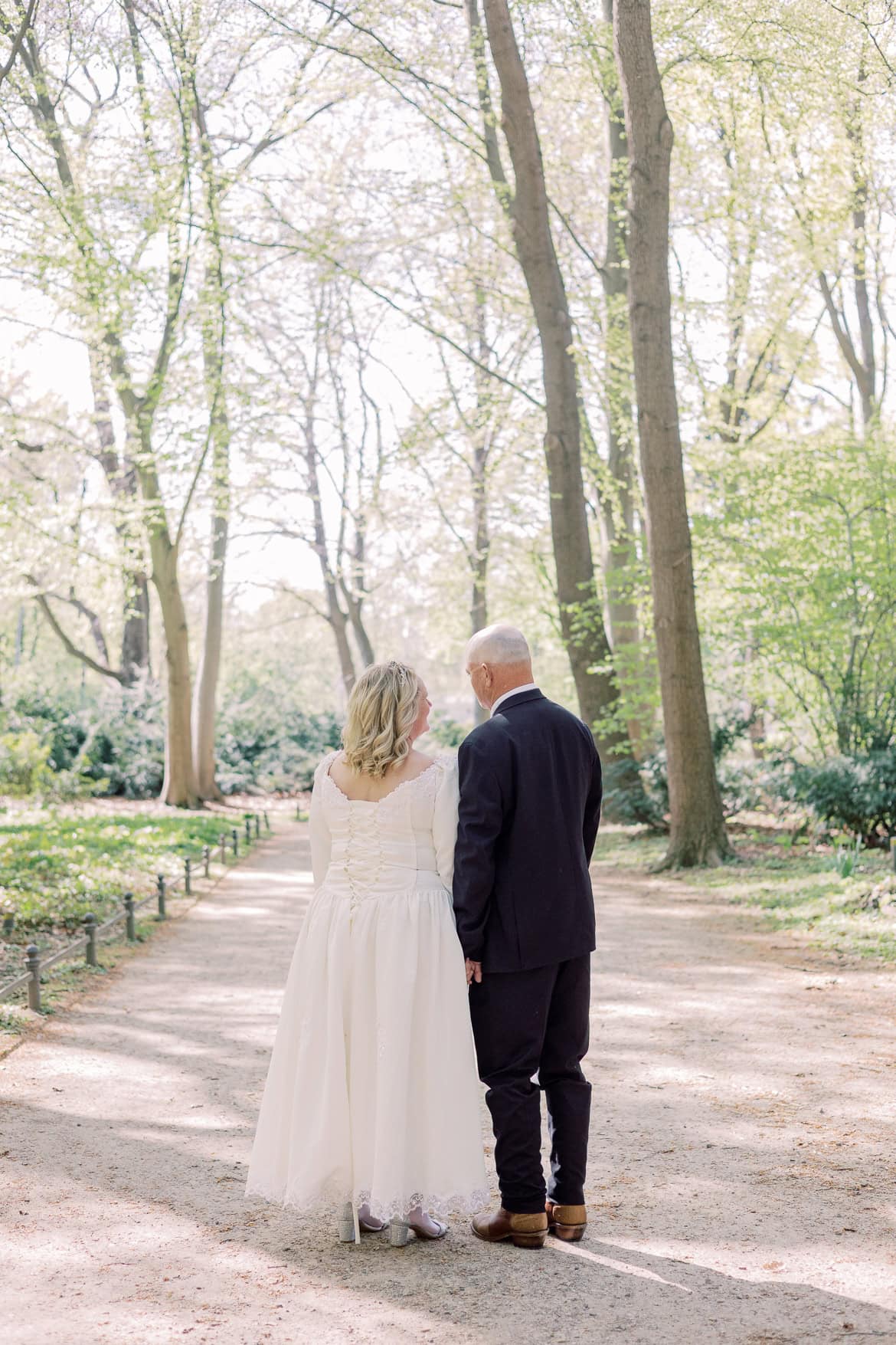 After Wedding Session zum Brautkleiderball im Tiergarten mit den Schwiegereltern aus den USA