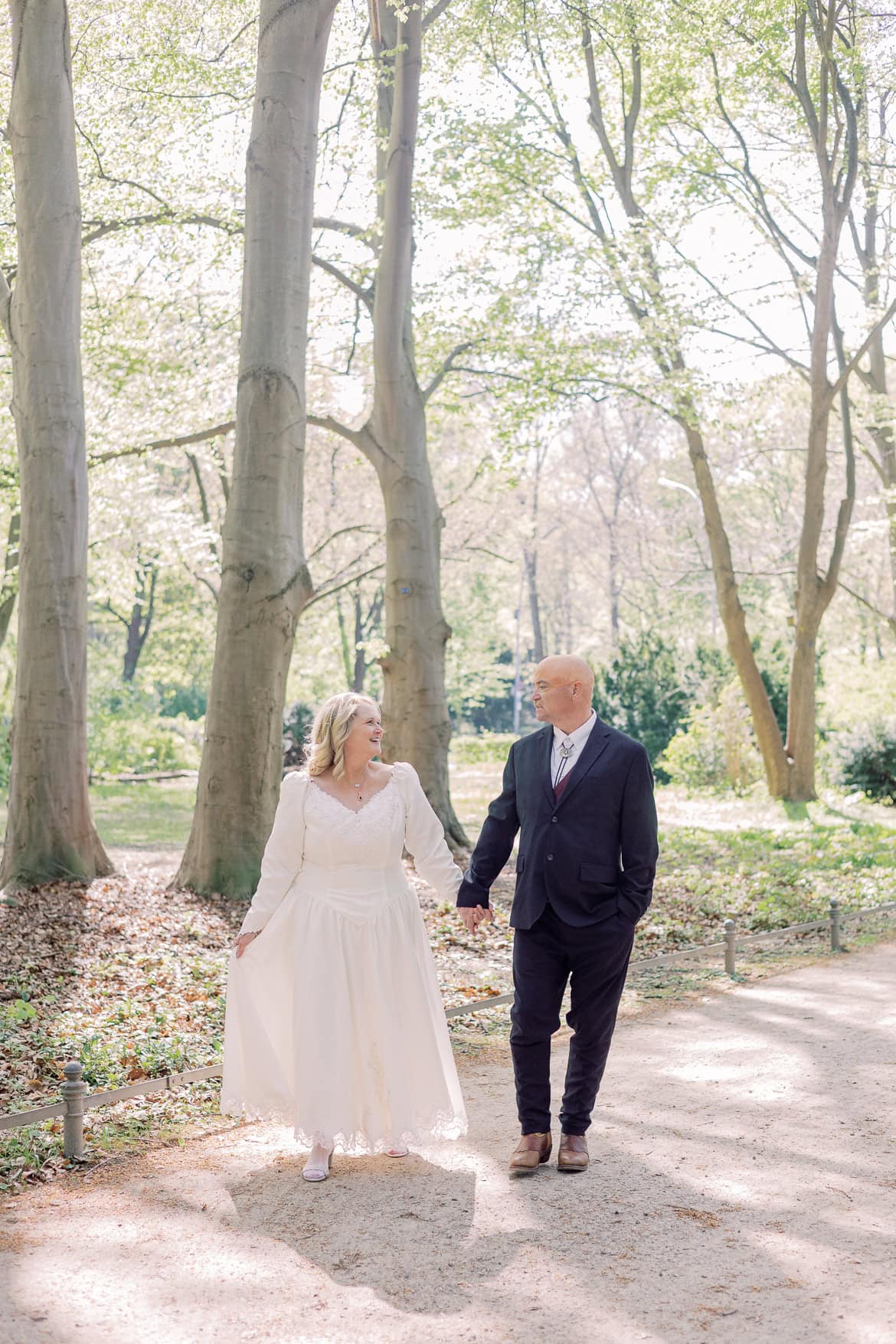 After Wedding Session zum Brautkleiderball im Tiergarten mit den Schwiegereltern aus den USA