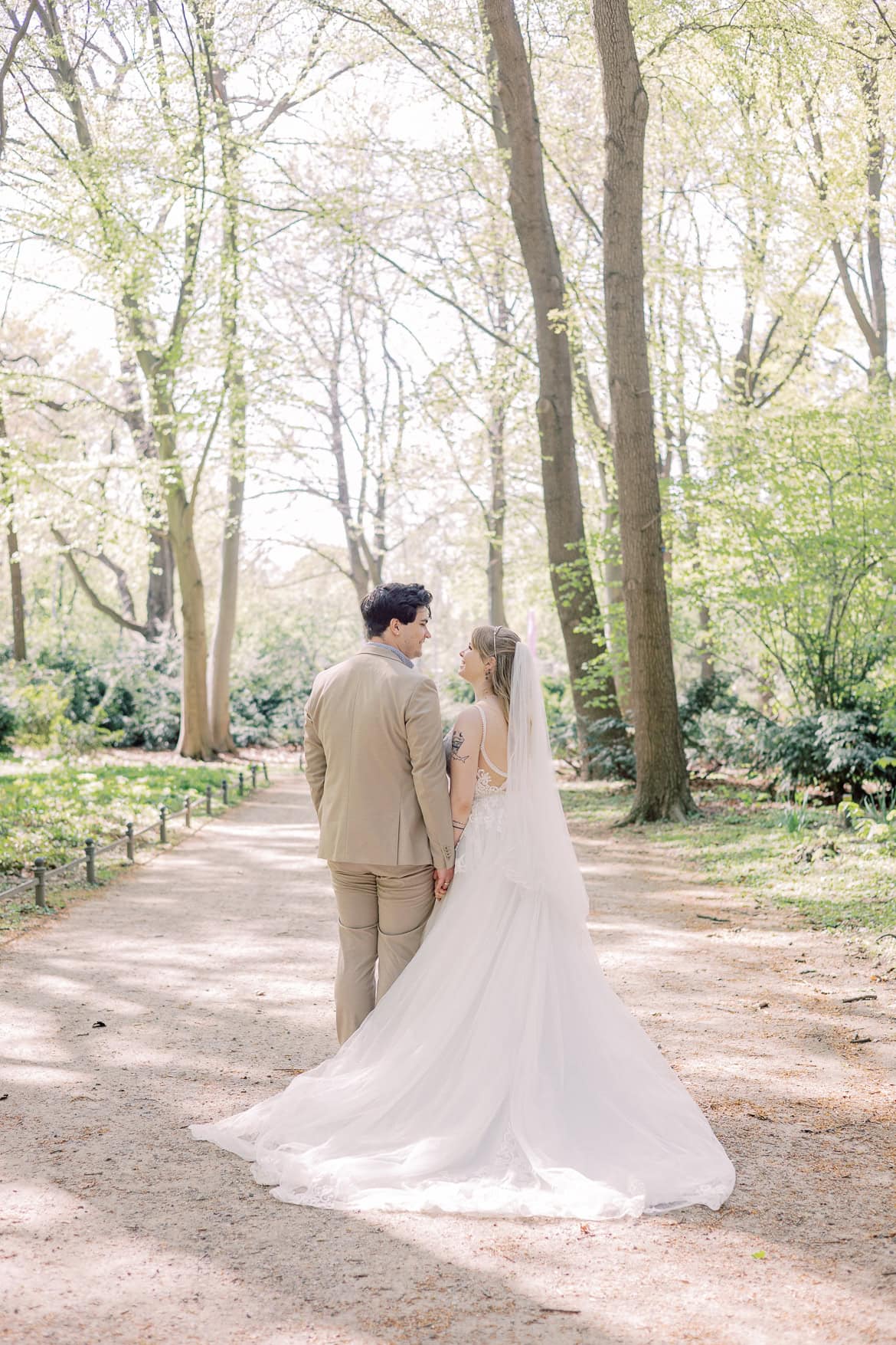 After Wedding Session zum Brautkleiderball im Tiergarten mit den Schwiegereltern aus den USA