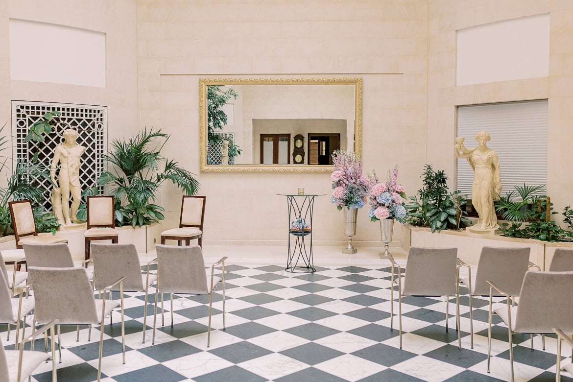 Elegante Berlin Hochzeit im Hotel Adlon Kempinski mit Feier im China Club