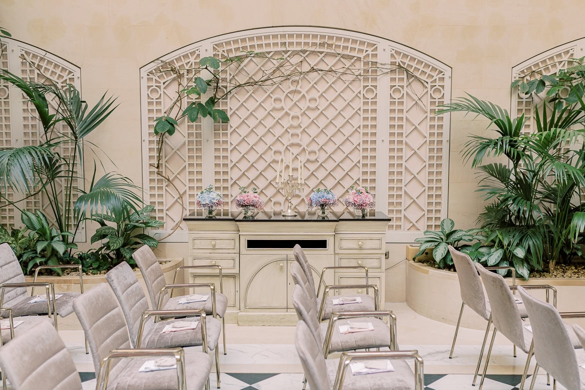 Elegante Berlin Hochzeit im Hotel Adlon Kempinski mit Feier im China Club
