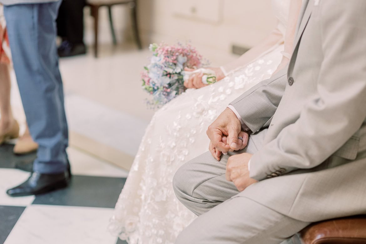 Elegante Berlin Hochzeit im Hotel Adlon Kempinski mit Feier im China Club