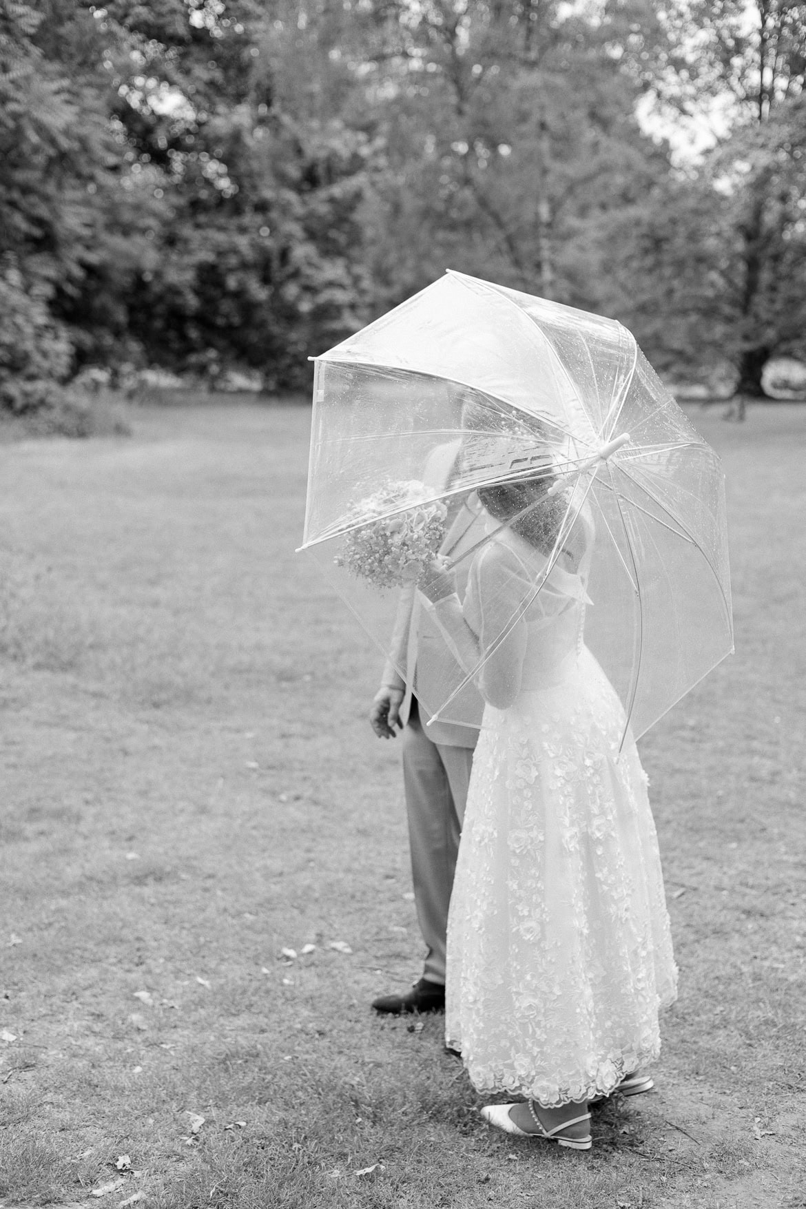 Elegante Berlin Hochzeit im Hotel Adlon Kempinski mit Feier im China Club