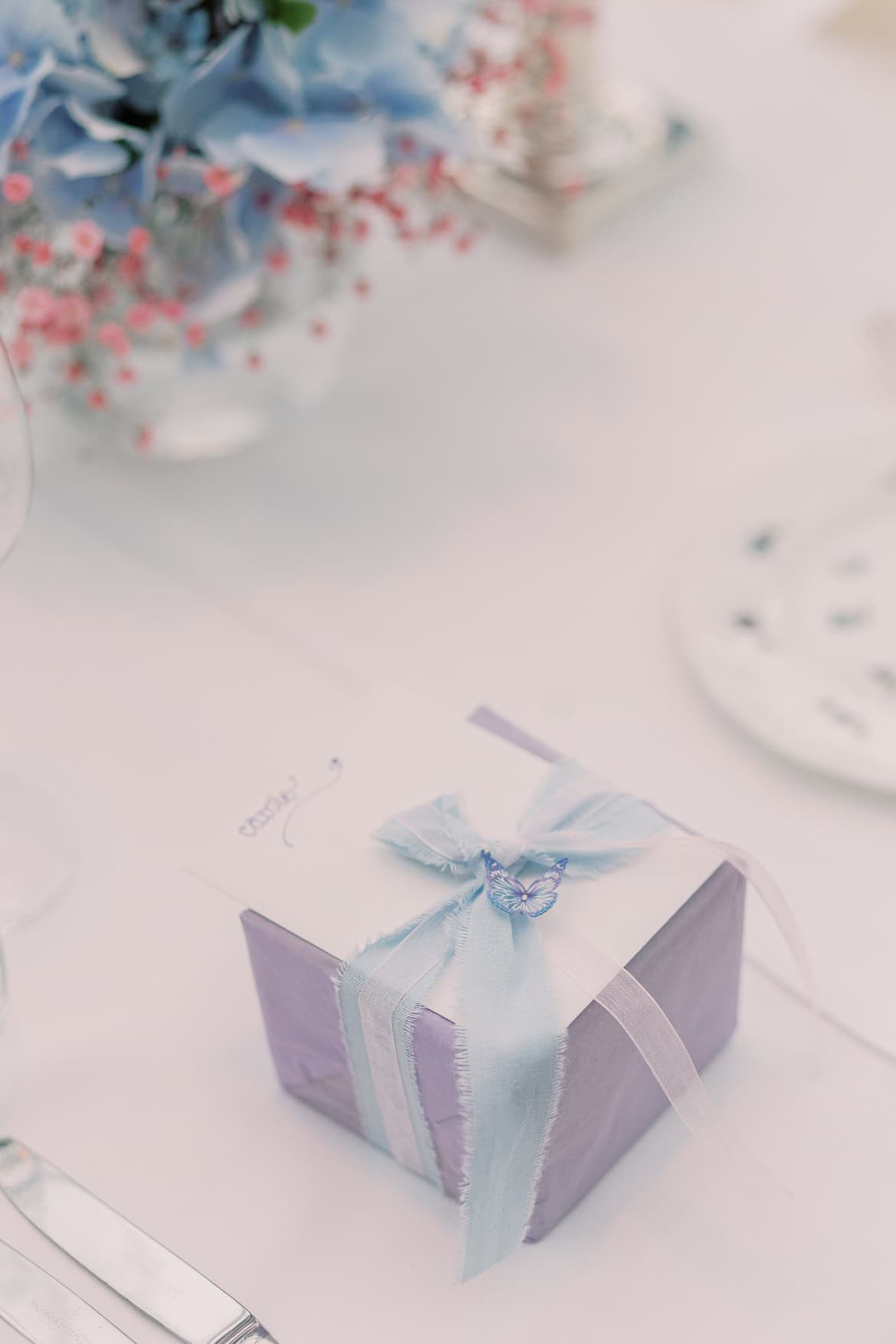 Elegante Berlin Hochzeit im Hotel Adlon Kempinski mit Feier im China Club