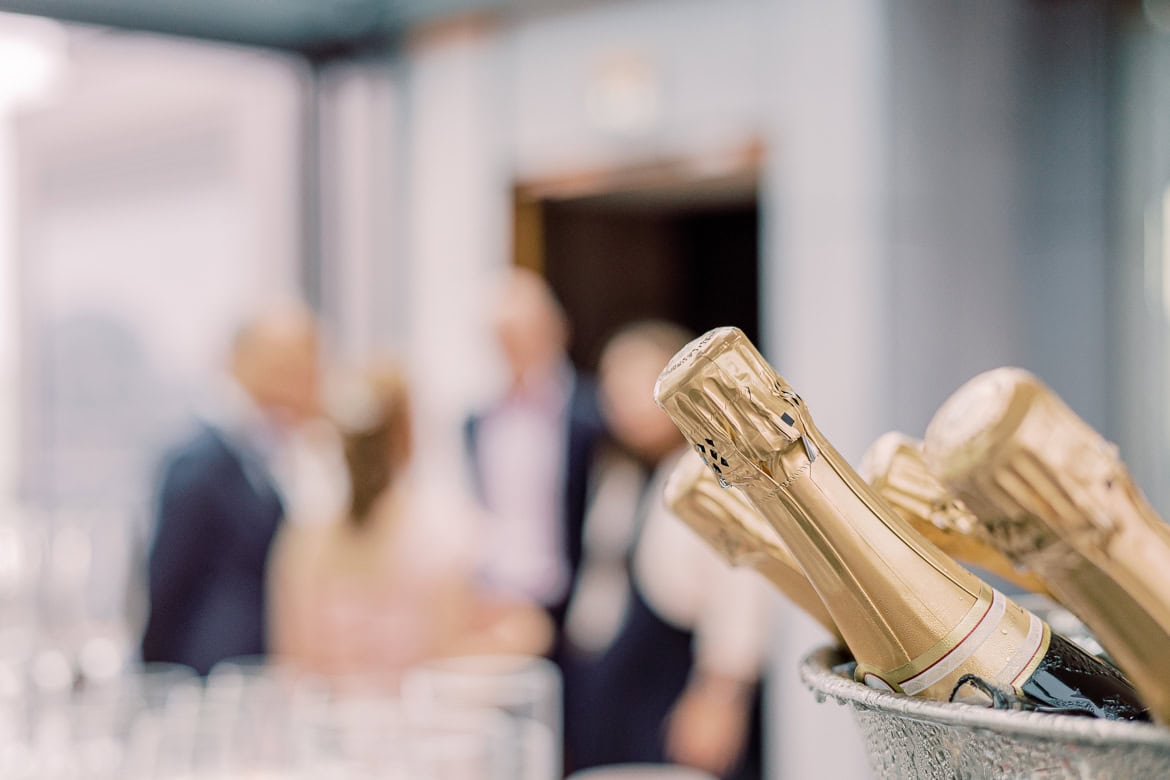 Elegante Berlin Hochzeit im Hotel Adlon Kempinski mit Feier im China Club
