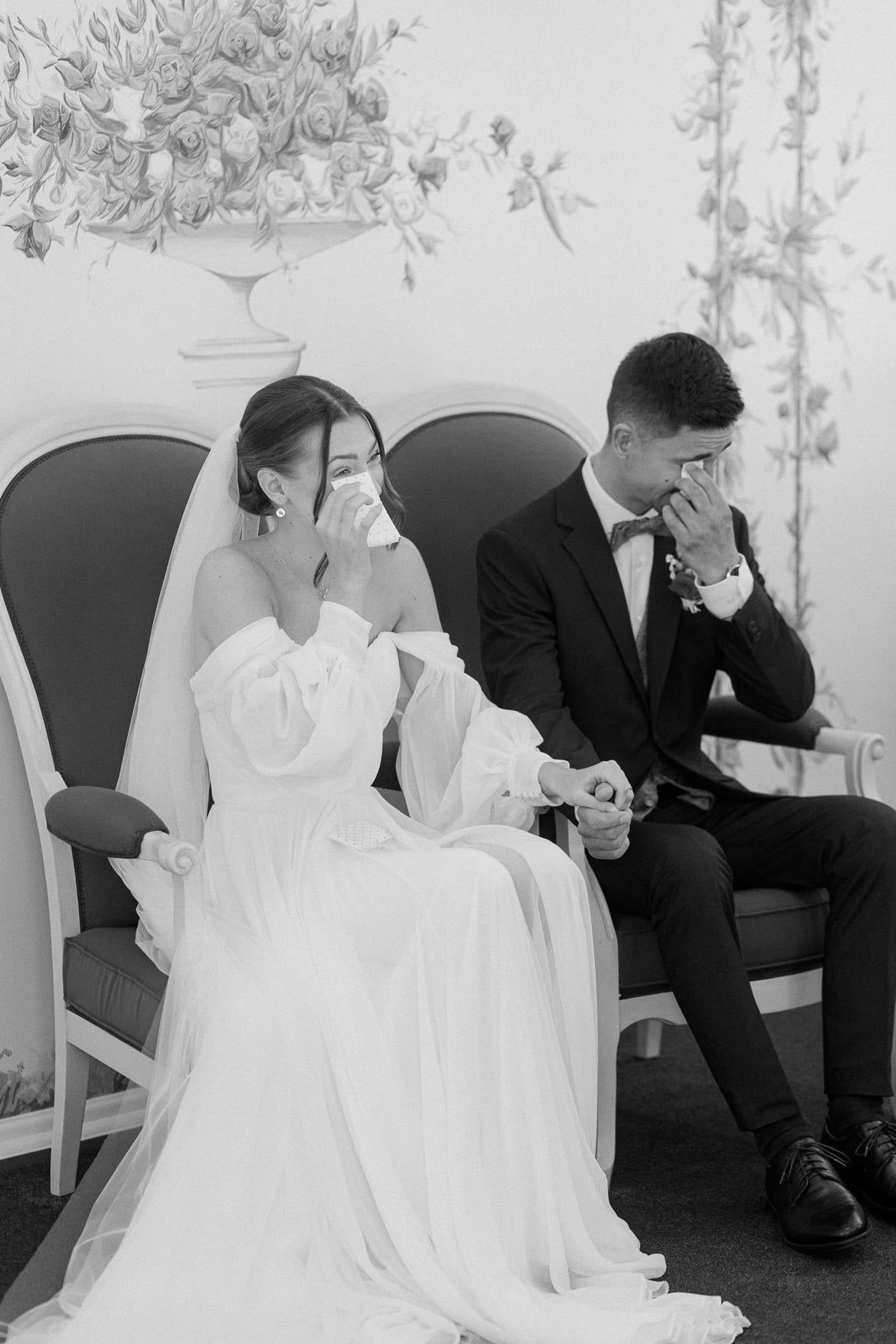 Sommer Hochzeit in der Altstadt Teltow mit romantischem First Look