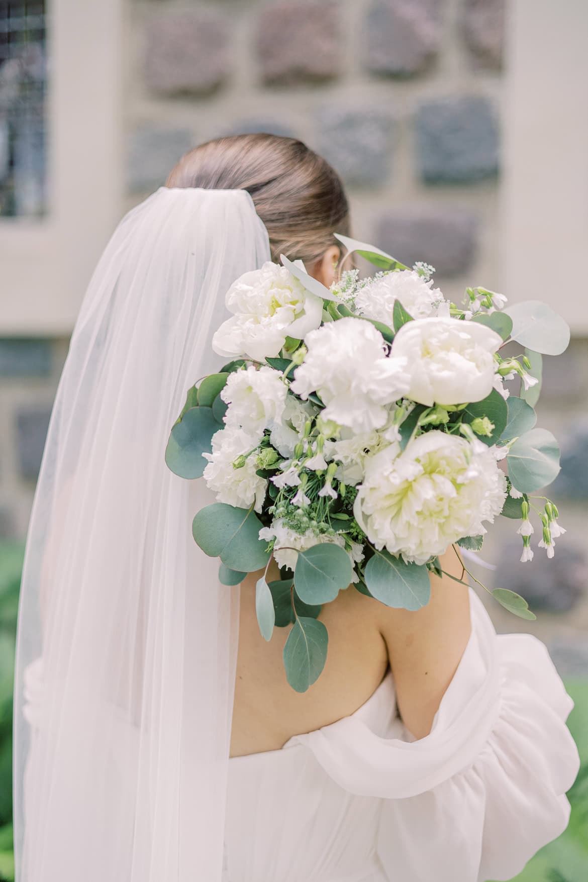 Sommer Hochzeit in der Altstadt Teltow mit romantischem First Look