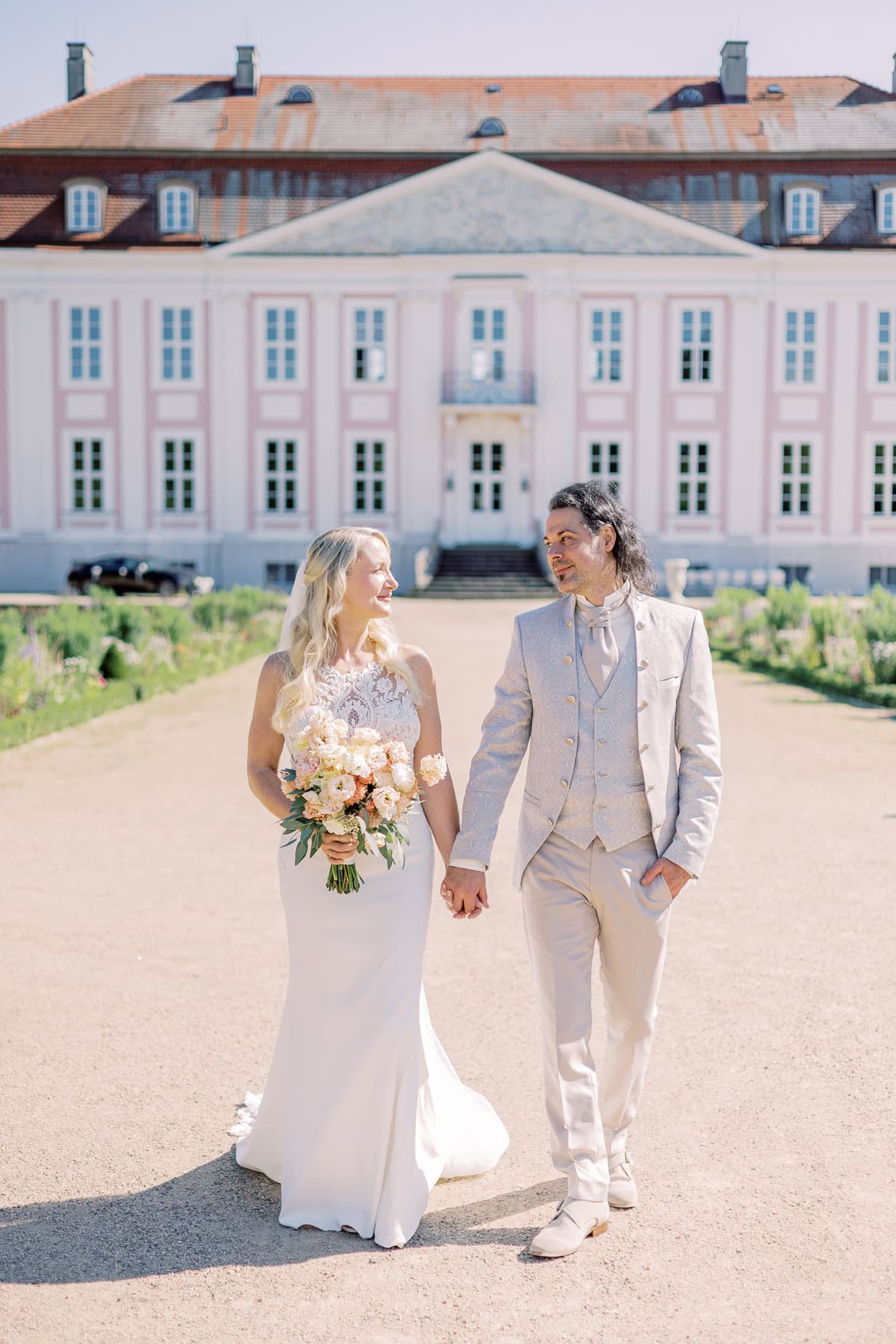 Hochzeit im Schloss Friedrichsfelde im Tierpark Berlin