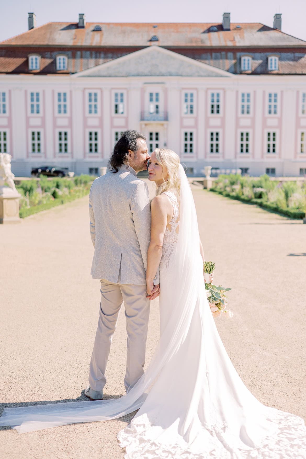 Hochzeit im Schloss Friedrichsfelde im Tierpark Berlin