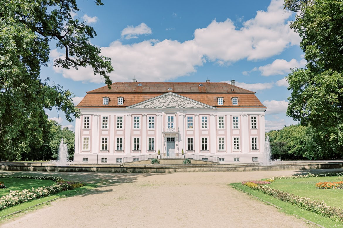 Hochzeit im Schloss Friedrichsfelde im Tierpark Berlin