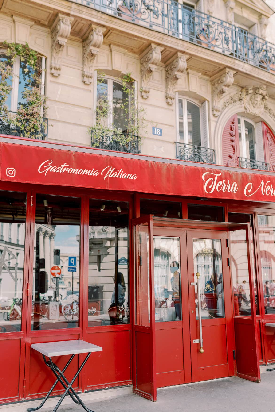 Drehorte aus Emily in Paris
