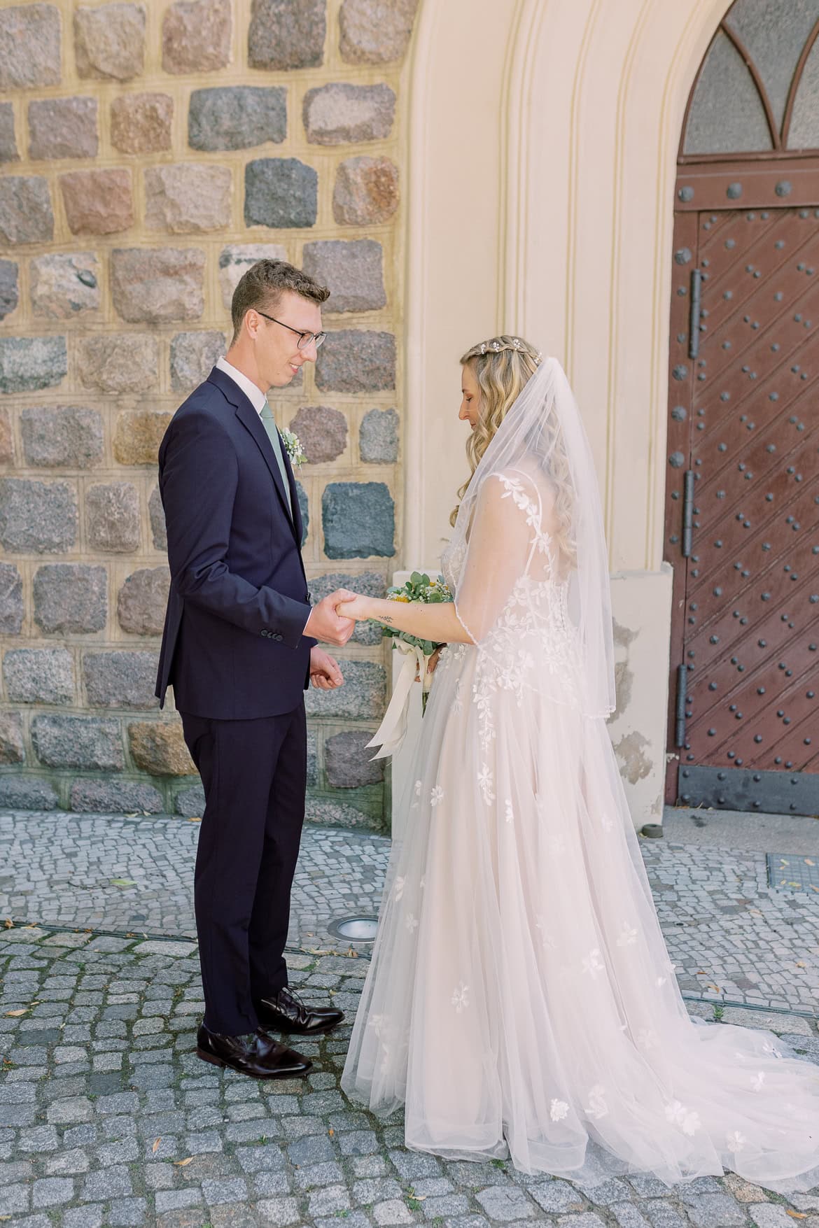 Fröhliche Sommer Hochzeit in der Altstadt Teltow