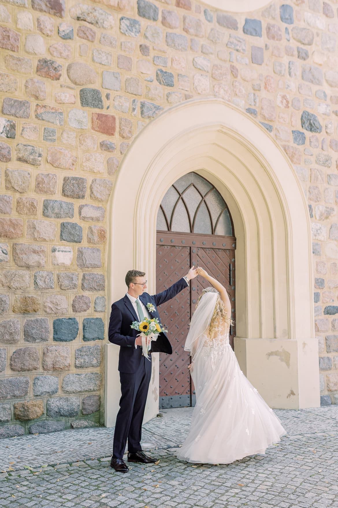 Fröhliche Sommer Hochzeit in der Altstadt Teltow